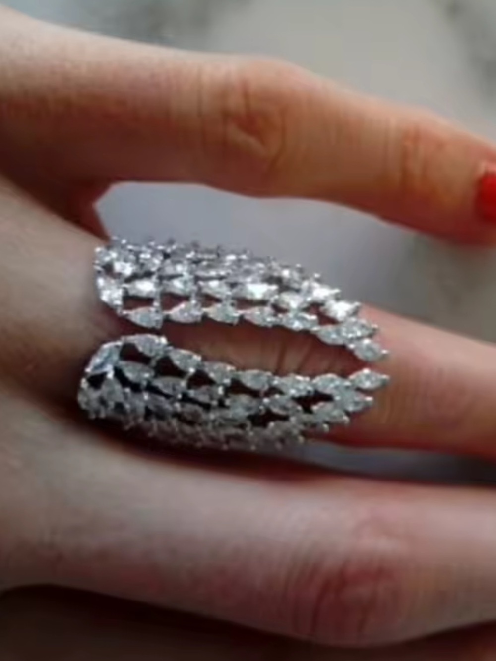 Silver Crystal Wing Wrap Ring - Picture 4 of 4
